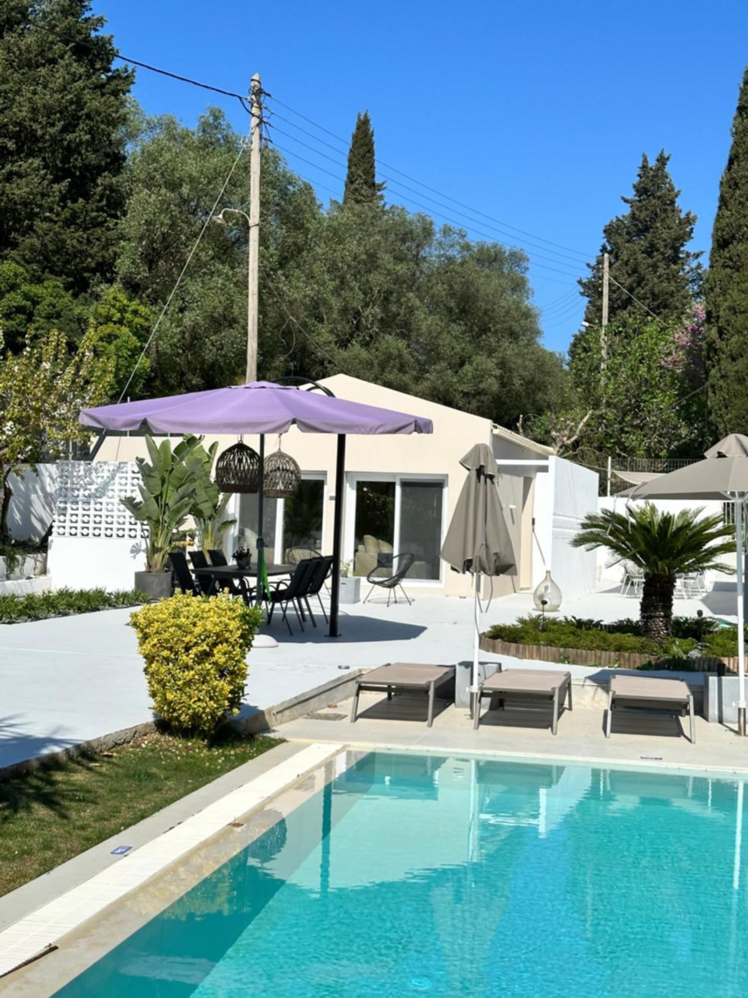 Grande Terra Villas With Swimming Pool Spartylas Exterior photo